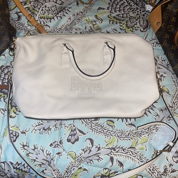 Authentic Tory Burch - Picture 3 of 7